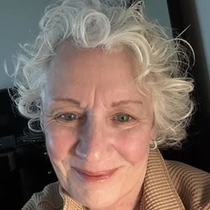 Meet your Posher, Paula